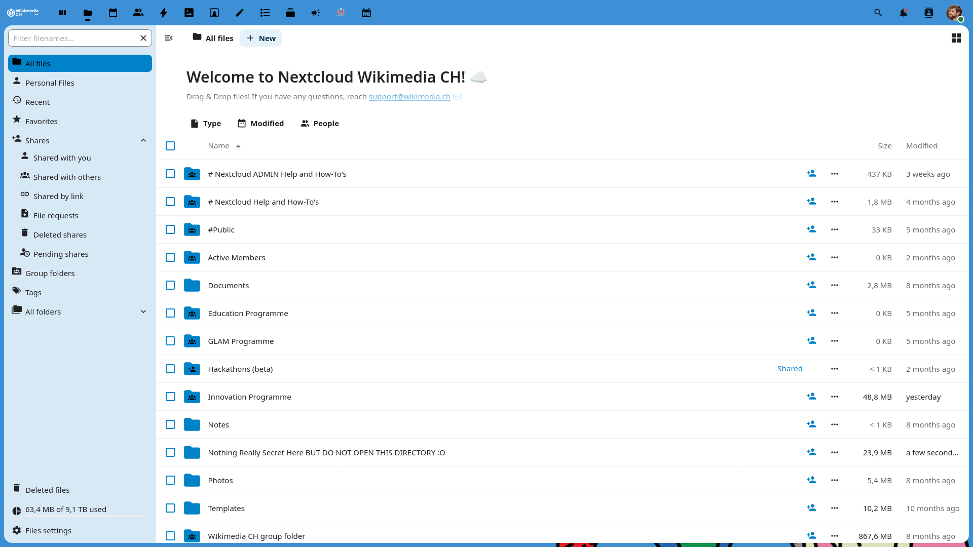 Interface Nextcloud — gestionnaire de fichiers et tableau de bord collaboratif